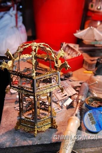 杨峰岩锡雕灯制作－半成品锡雕灯